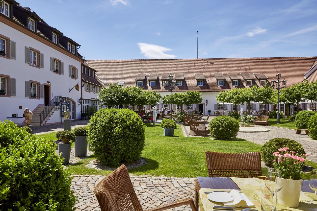 Schloss Reinach Freiburg im Breisgau Exterior photo